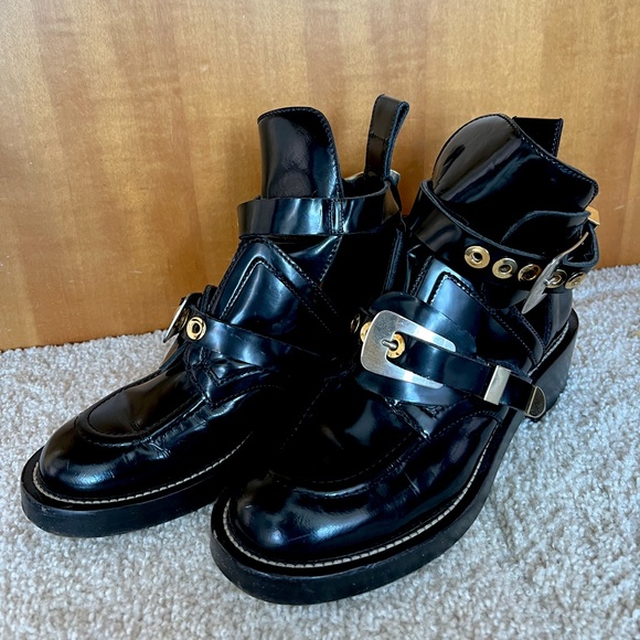 Balenciaga/ Black Leather Cutout Ankle Boots - Picture 1 of 5